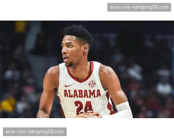 分析：为什么黄蜂队榜眼布兰登·米勒被视为重建核心？